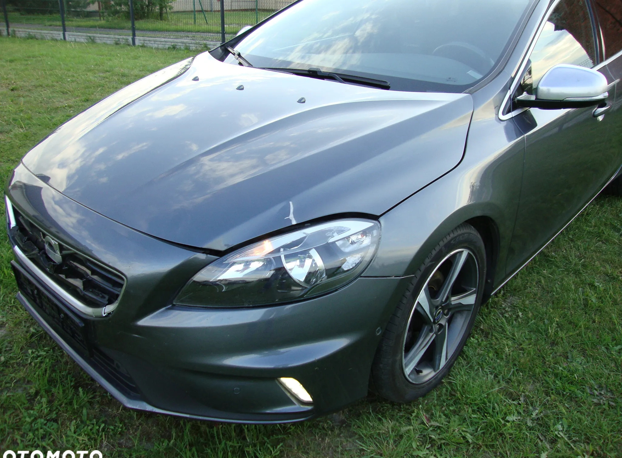 Volvo V40 cena 25900 przebieg: 219000, rok produkcji 2013 z Syców małe 562